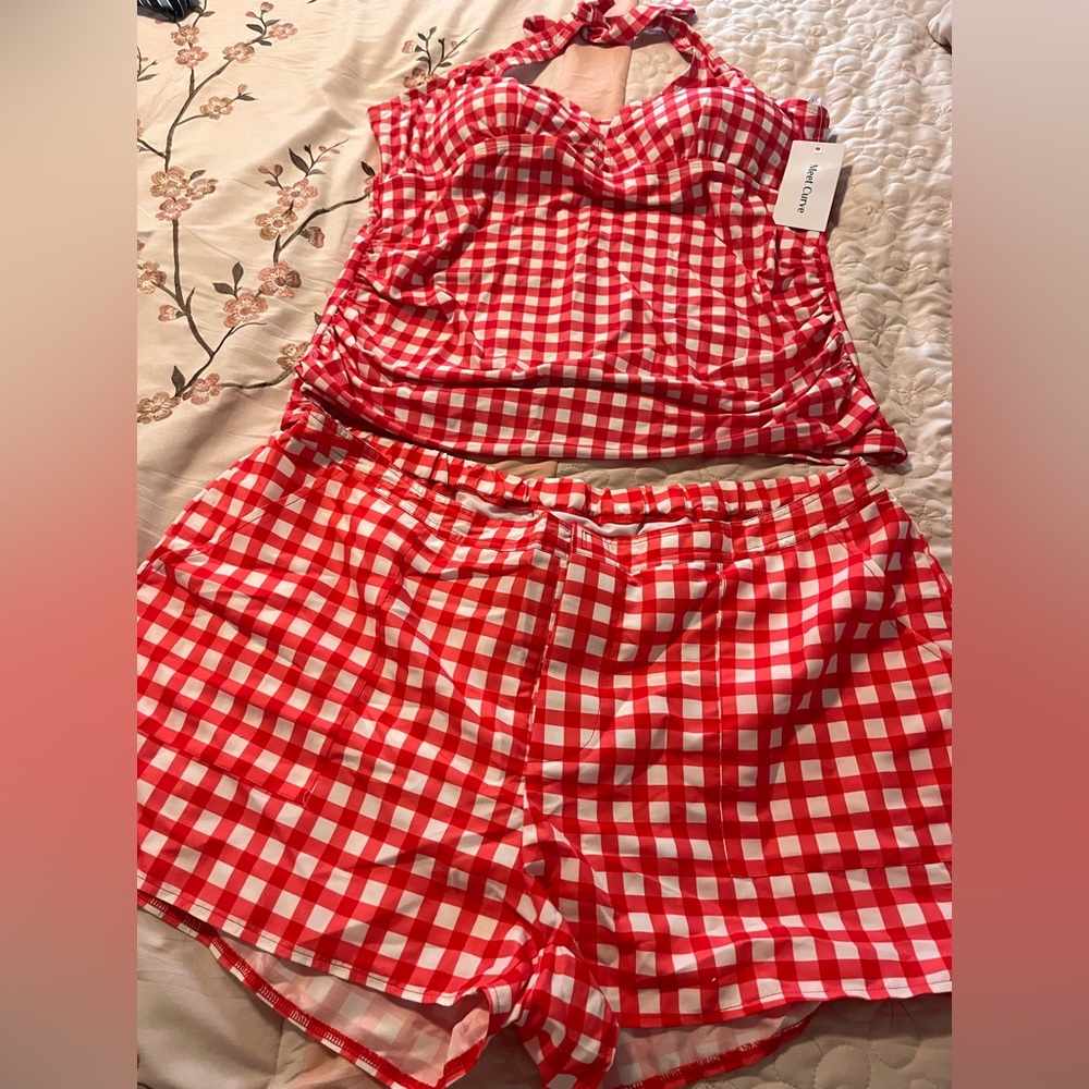 Plus size Meet Curve Picnic Pattern Tankini